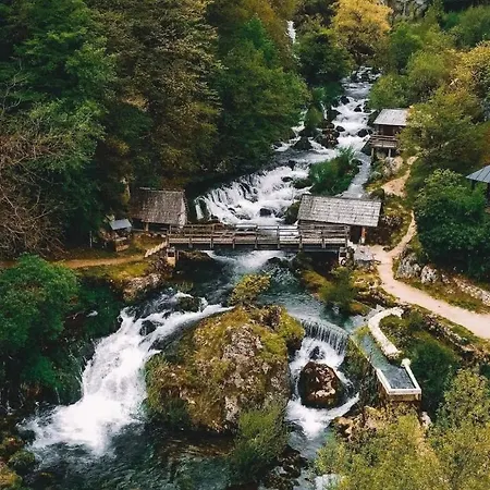 Krupa Na Vrbasu - Krupski Raj Casa de Férias Banja Luka